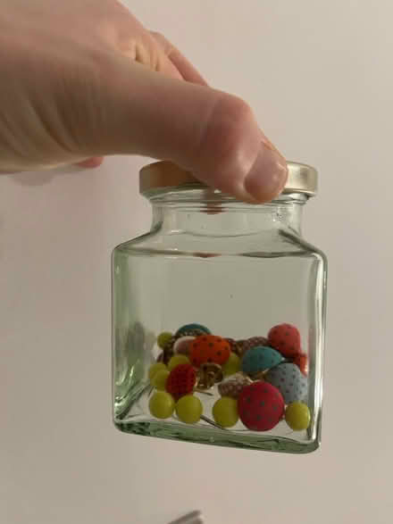 Photo of free Push pins (RG4) #1