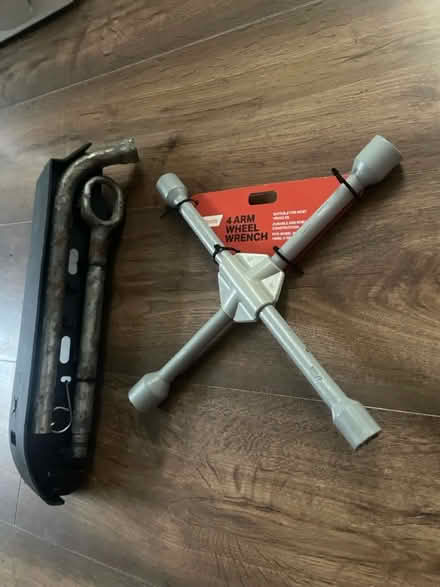 Photo of free VW Transporter Jack & Wrench (TN2) #1