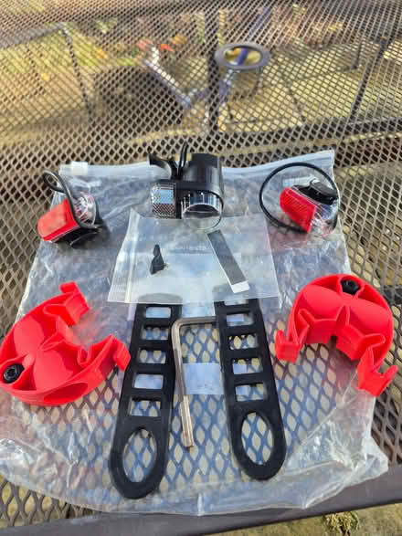 Photo of free Car cycle rack (Dore S17) #4