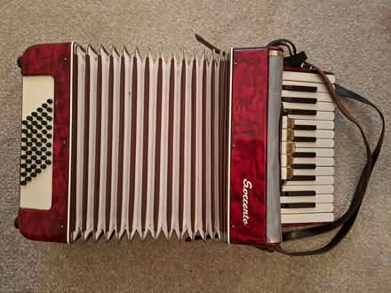 Photo of free Piano accordion, 60 bass, used (Allerton BD15) #2