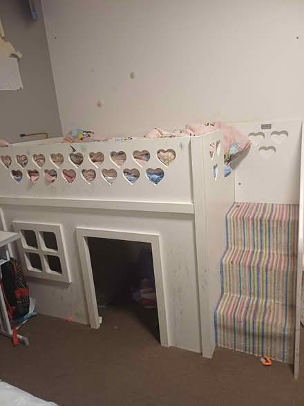 Photo of free Mid sleeper (Stockport sk1) #1