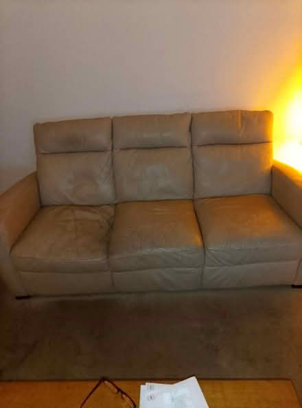 Photo of free Three piece suite (SO16 2PG. Southampton) #1
