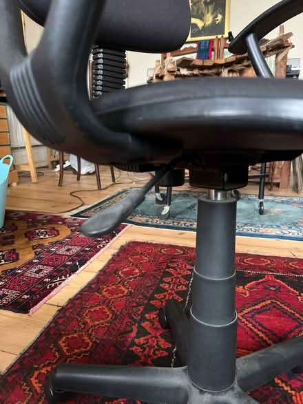 Photo of free Office chair (Brighton and Hove) #3