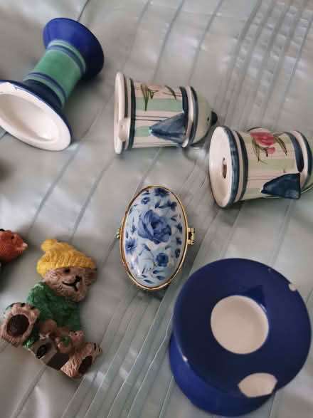 Photo of free Old Style Alarm Clock and Ornaments (Brandwood End B14) #3