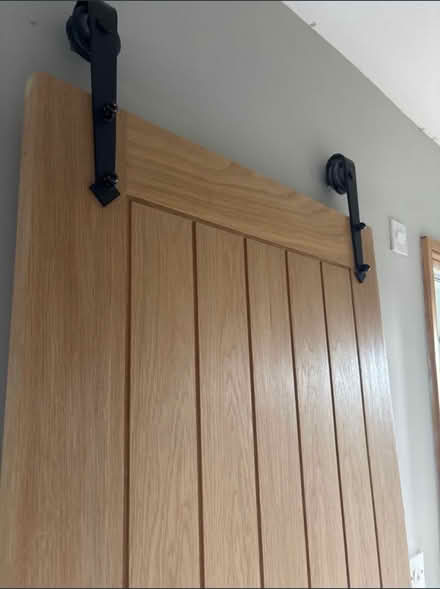 Photo of free Oak veneer sliding door (CB21) #1