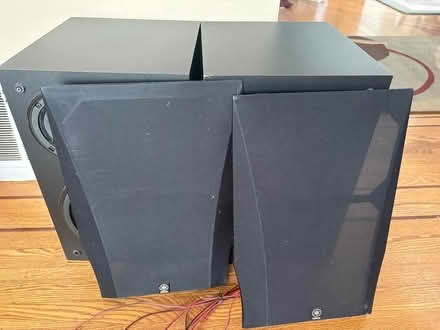 Photo of free Yamaha speakers (Redwood City, Selby/El Camino) #1