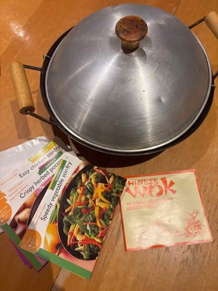 Photo of free Chinese wok + accessories (Aldcliffe LA1) #2