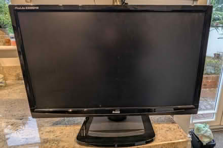 Photo of free Computer monitor: iiyama E2282HS (Nottingham NG5) #1