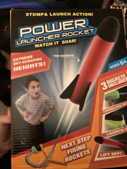 Photo of free toy rocket launcher (Sciennes EH9) #1