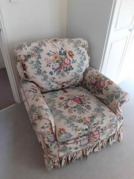 Photo of free Country style armchair (Frome BA113HY) #1