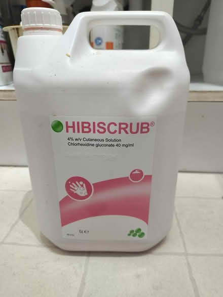 Photo of free Hibiscrub (BA2) #1