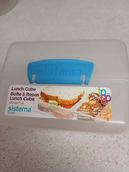 Photo of free Two lunch containers (Meadowvale and 401 area) #2