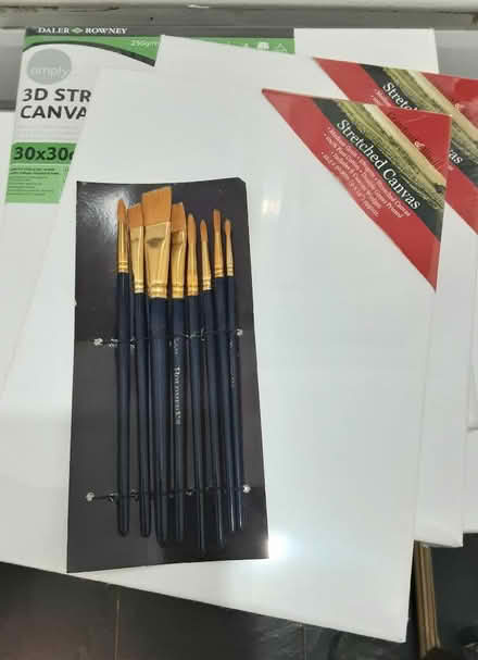 Photo of free Large Artist Set (Chapel Allerton LS7) #4