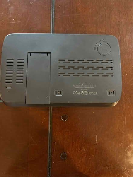 Photo of free Clock and phone charger (Valley Trails, Pleasanton) #2