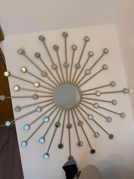 Photo of free Metal wall hanging decor (EN8) #1