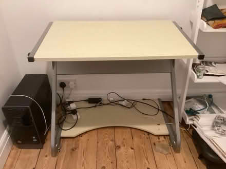 Photo of free Desk (New Hinksey OX1) #1