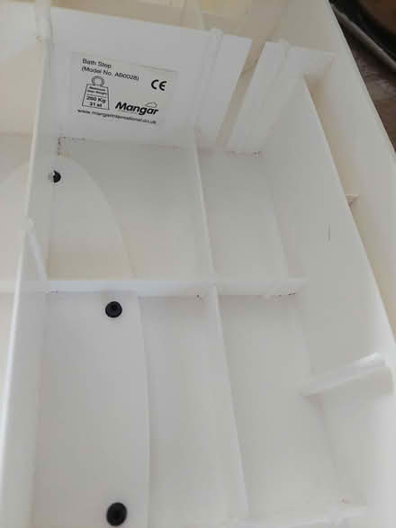 Photo of free Bath step (Waterlooville PO7) #3