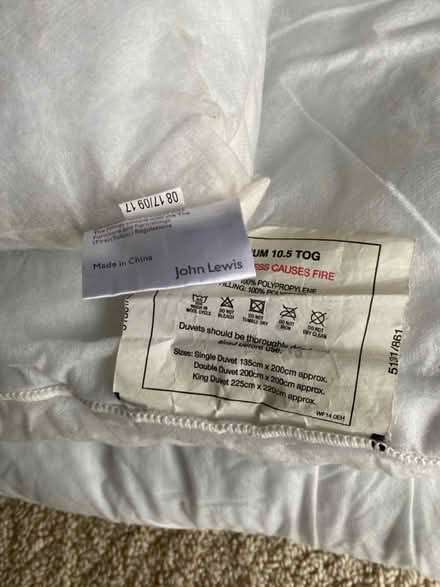 Photo of free Double duvet and 3 cushion fillers (Saltburn-by-the Sea TS12) #2