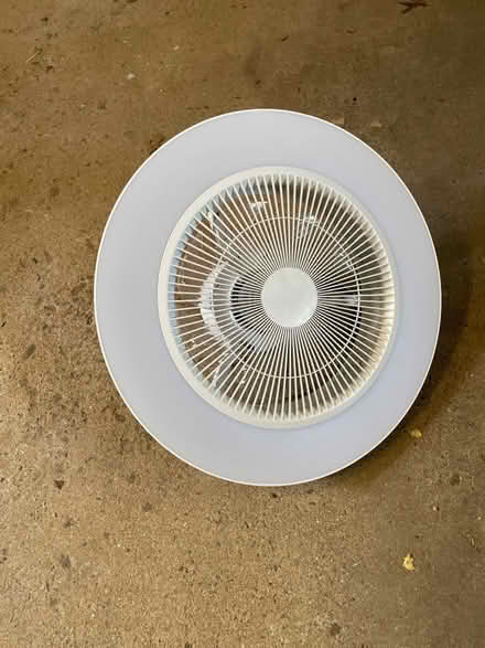 Photo of free Flush mount ceiling fan - LED (wethersfield) #1