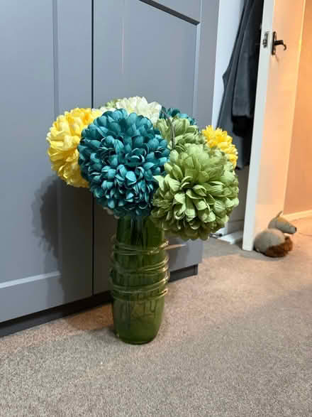 Photo of free Flower vase (Belvedere) #1