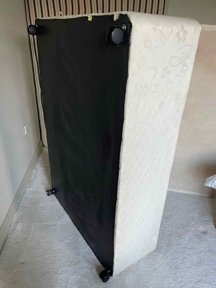 Photo of free Divan double bed with mattress (Hollybrook SO16) #4