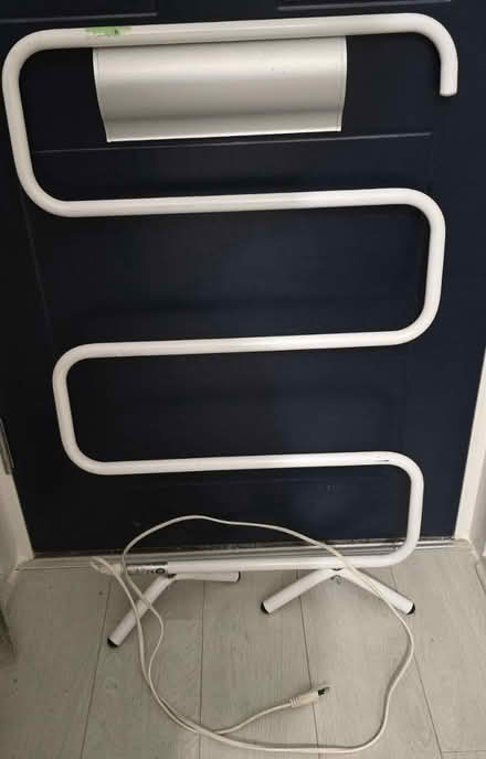 Photo of free Dryer (South Kensington station. SW3) #1