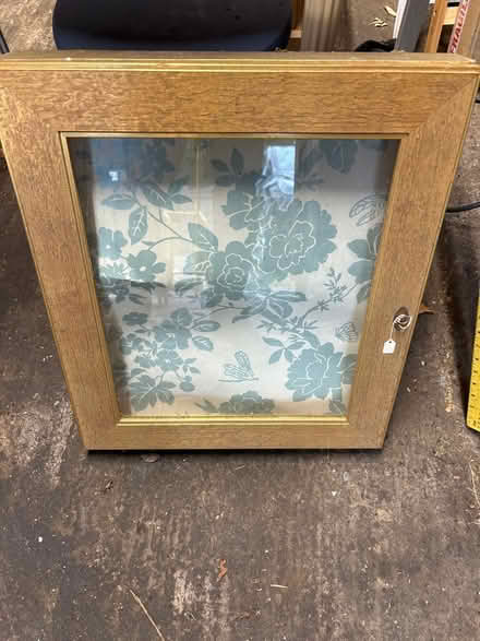 Photo of free Display case (Edwalton NG12) #1