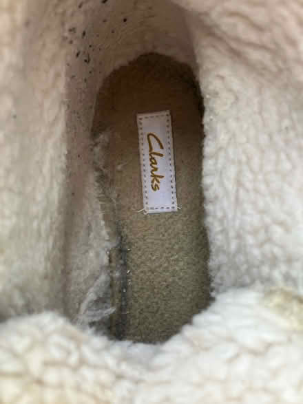 Photo of free Clark’s winter boots 🥾 (ladies) (Waddon) #4