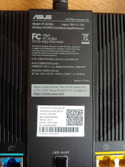 Photo of free Asus wifi router (Eglinton-Lawrence) #2