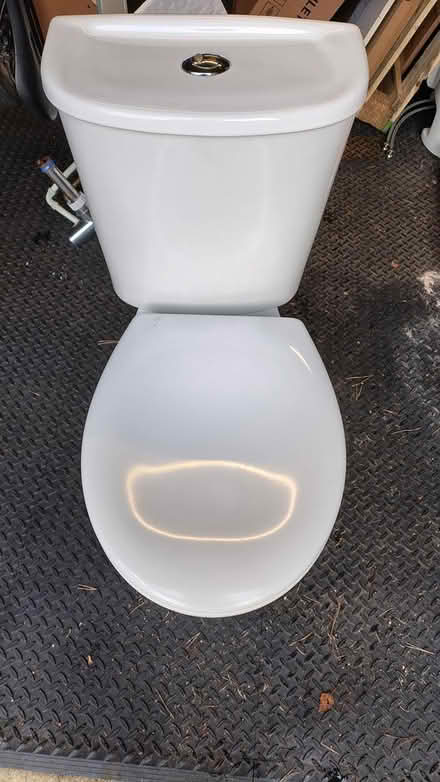 Photo of free Toilet with dual flush (Heatherside) #3