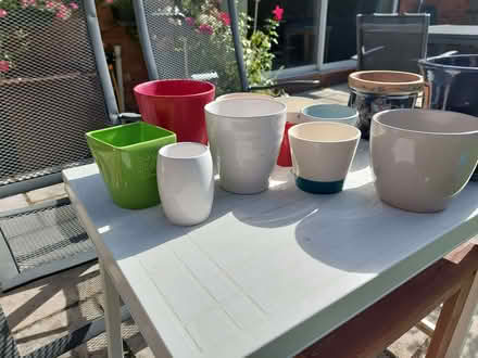 Photo of free plant pot holders (GU15) #1