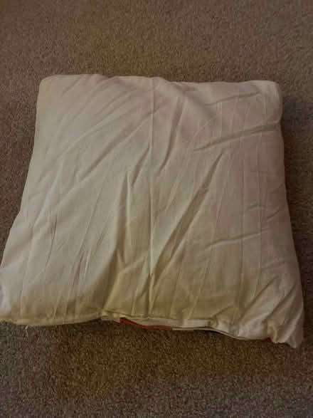 Photo of free Union Jack cushion (M23) #3