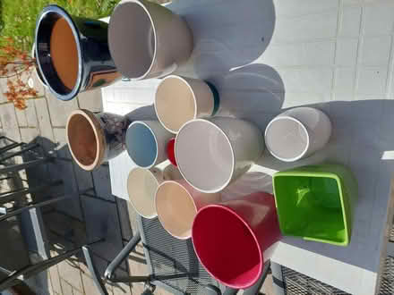 Photo of free plant pot holders (GU15) #2