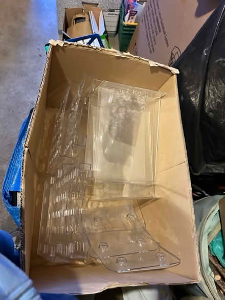 Photo of free Plastic holders (BS36) #3
