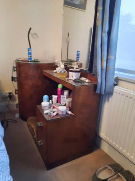 Photo of free Veneered 1930's dressing table (Potters Bar, EN6) #1