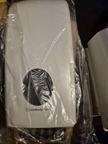 Photo of free Toilet tissue dispensers (Hollinswood TF3) #2