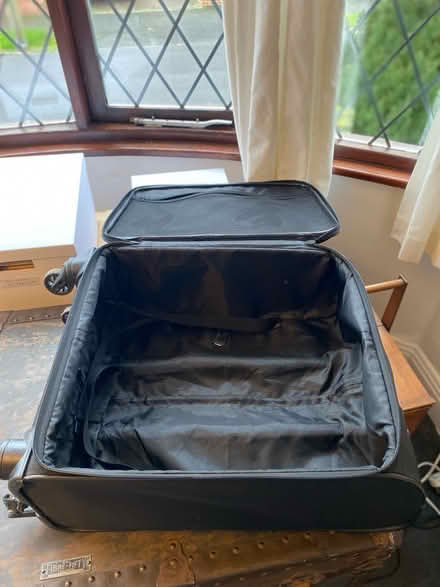 Photo of free Suitcase, carry on, 1 broken wheel (Saltburn-by-the Sea TS12) #2