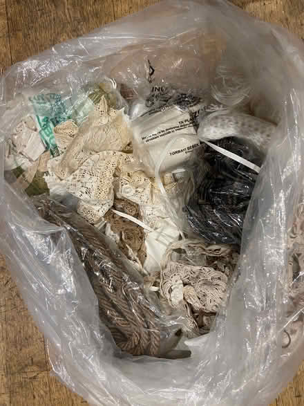 Photo of free Vintage embroidery and lace (Tufnell Park N19) #1
