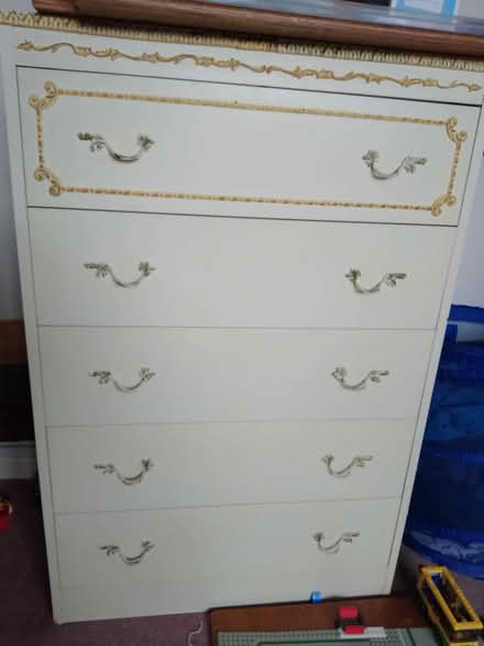 Photo of free Chest of drawers (Park Gate SO31) #1