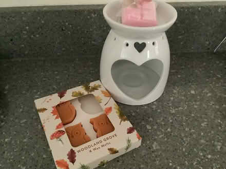Photo of free Wax Melt Burner and Wax Melts (Northaw EN6) #1