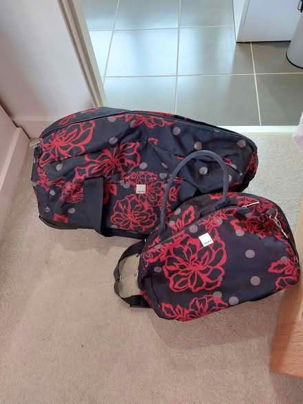 Photo of free Luggage (CH48) #1