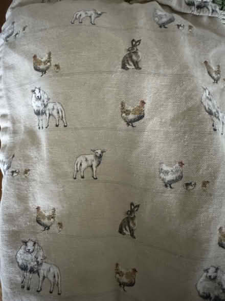 Photo of free 4 tea towels (Hitchin SG5) #2