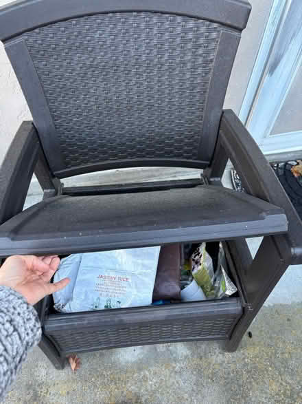 Photo of free outdoor chair w/storage (Willow Glen) #2