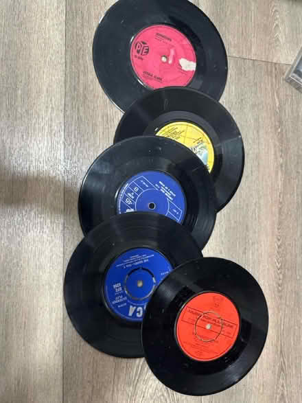Photo of free 5 small records (not playable) (Nateby CA17) #1