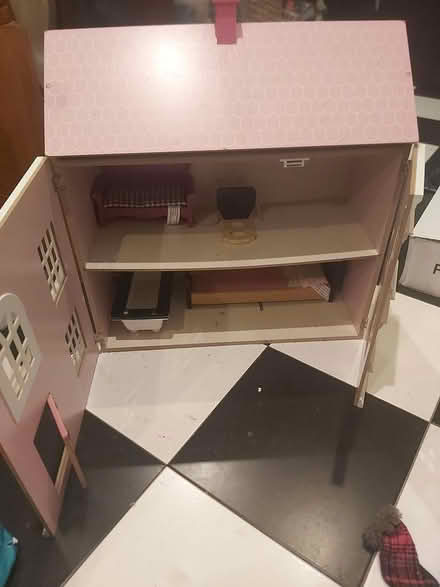 Photo of free Small dolls house (Ballinteer) #2