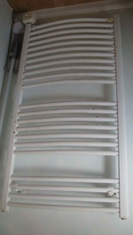 Photo of free Electric towel rail with thermostatic control (IP5) #2