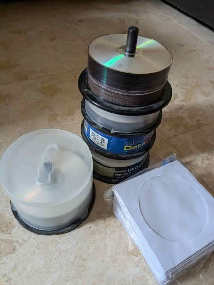 Photo of free DVD-ROMs and CD-ROMs (Emmer Green RG4) #1