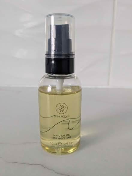 Photo of free 'Merwave' wavy hair oil (Aldwick, PO21) #1