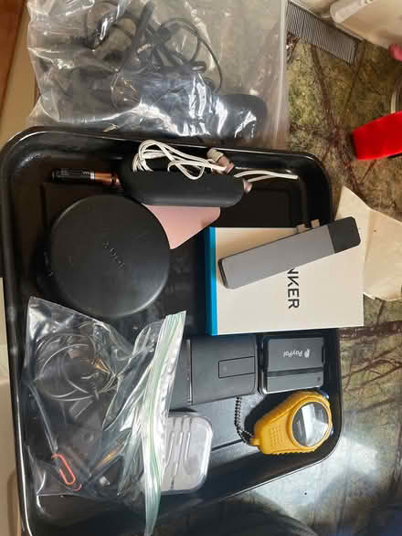 Photo of free Miscellaneous electronics (DC side of Warrenton) #1