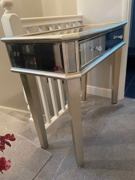 Photo of free Dressing table (Chelmer Village) #2